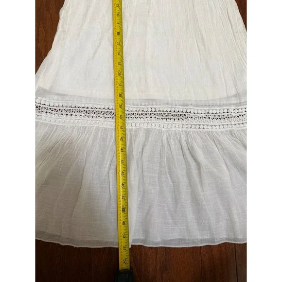 White Boho Smocked Maxi Dress V-Neck Flutter Sleeve Crochet Lace Trim small - Picture 7 of 7